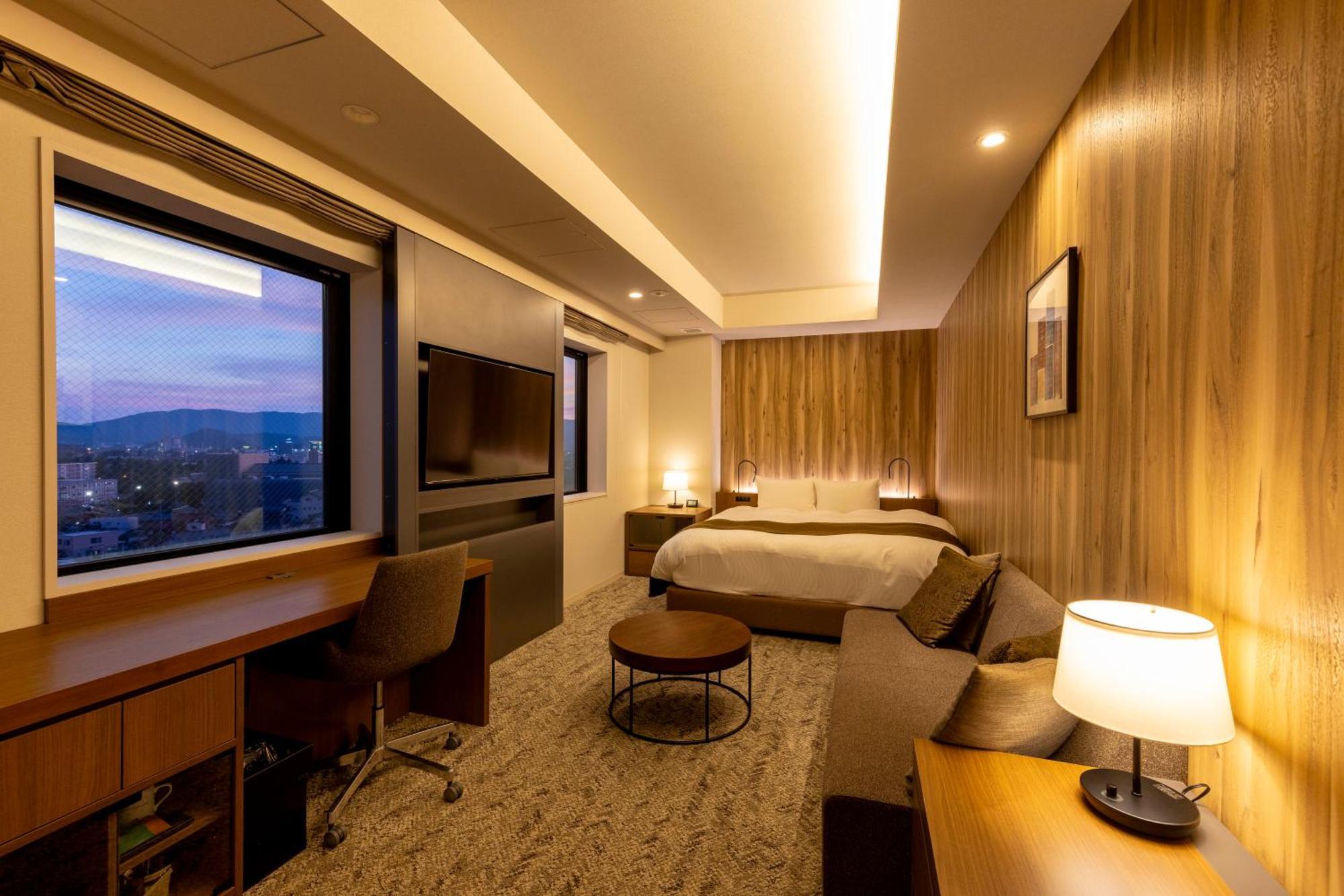 Hotel Granbinario טסורוגה מראה חיצוני תמונה