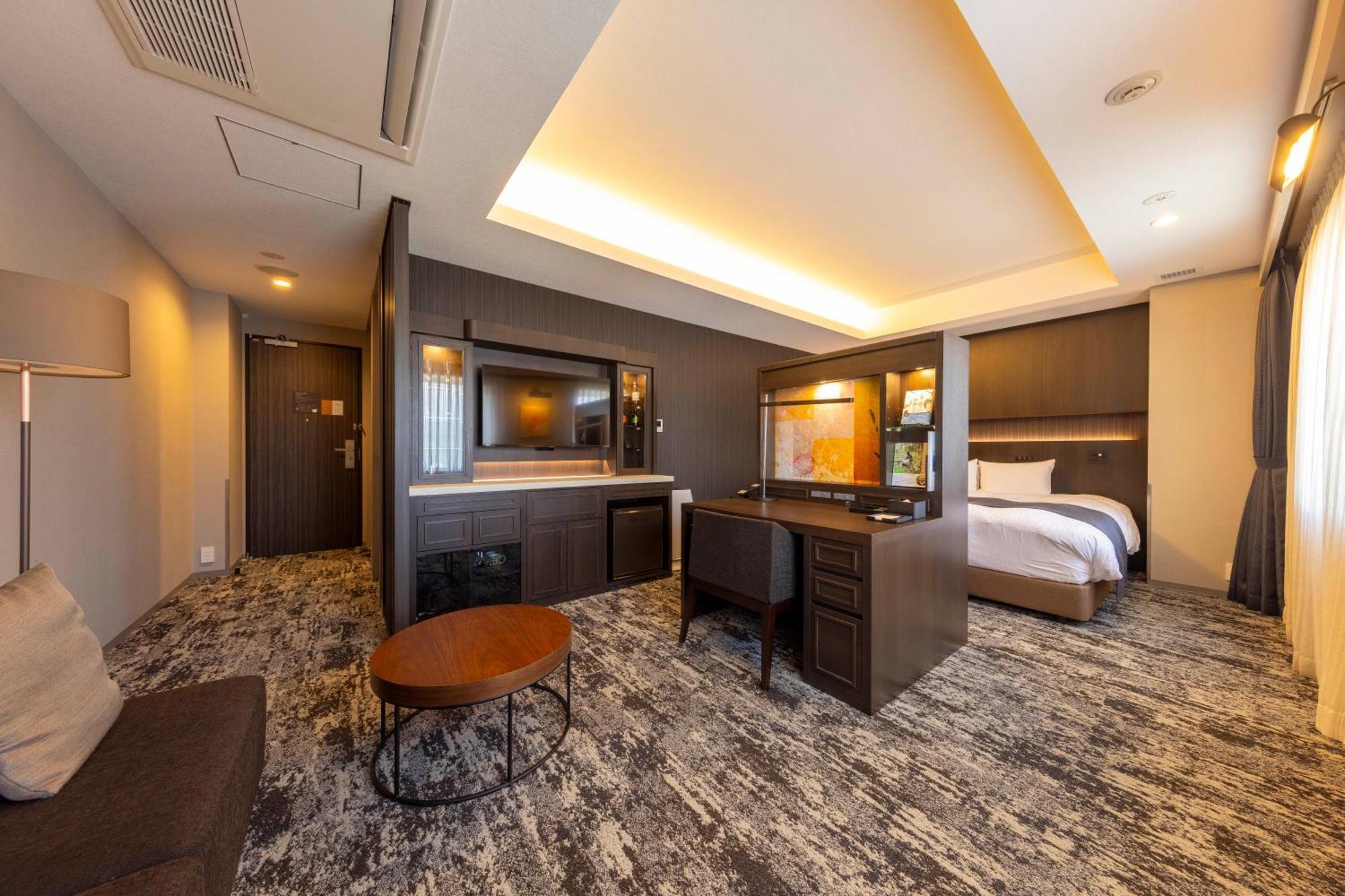 Hotel Granbinario טסורוגה מראה חיצוני תמונה